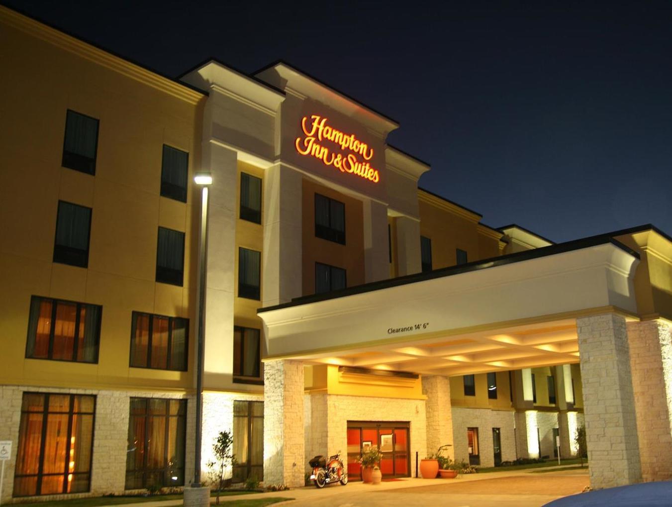 Hampton Inn & Suites Bastrop Kültér fotó