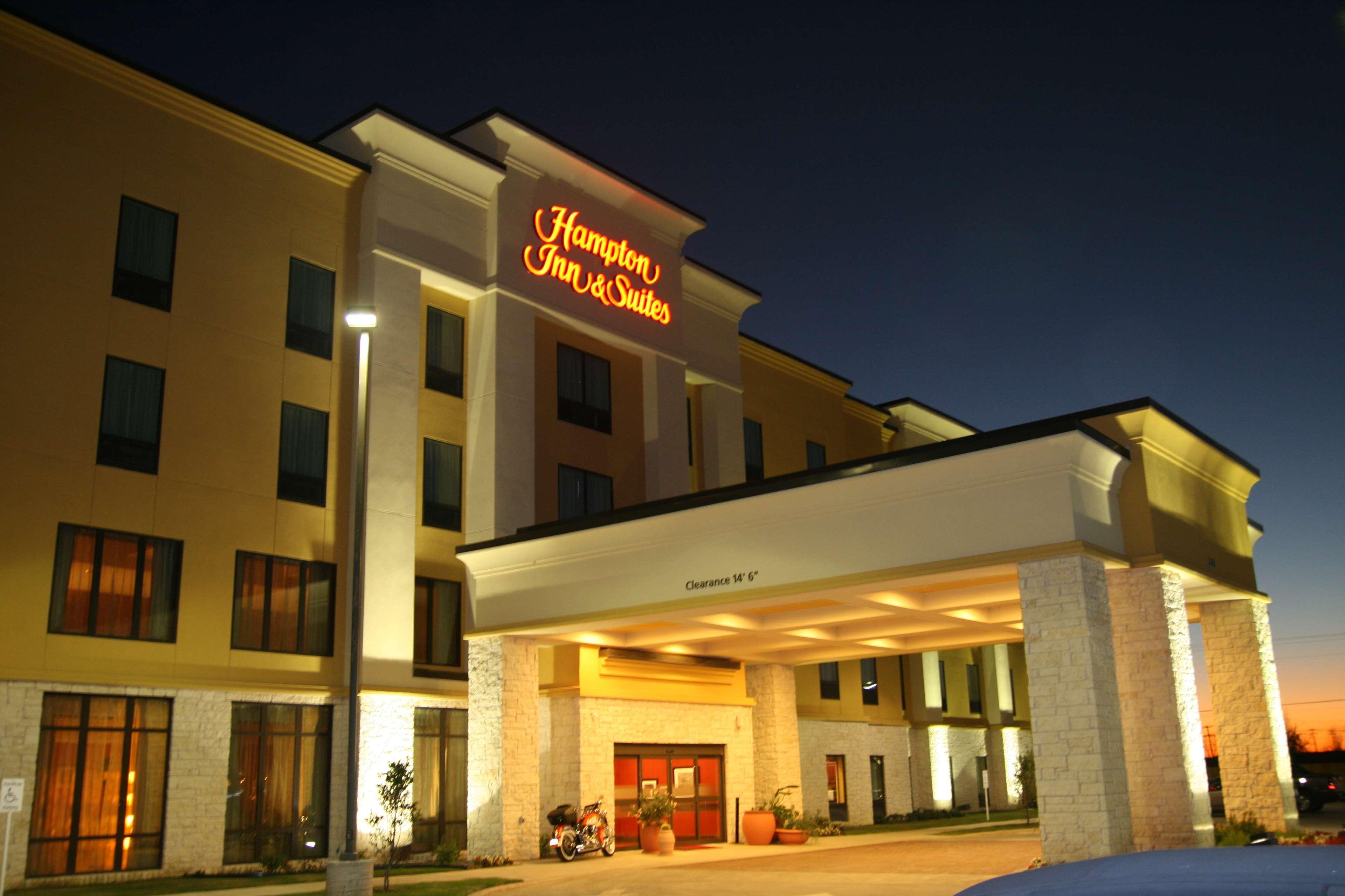 Hampton Inn & Suites Bastrop Kültér fotó