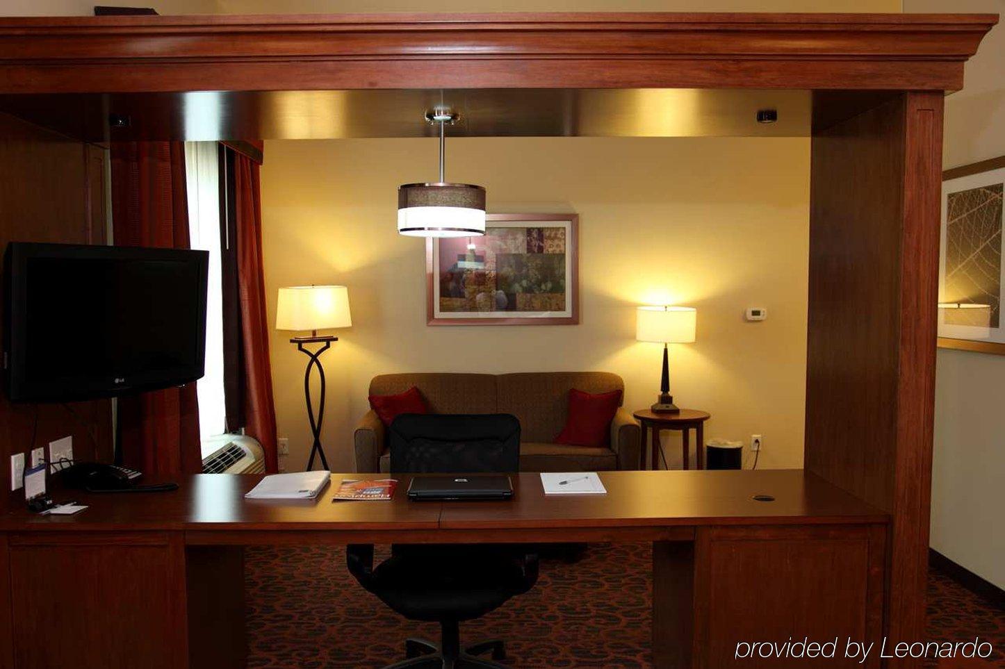Hampton Inn & Suites Bastrop Szoba fotó